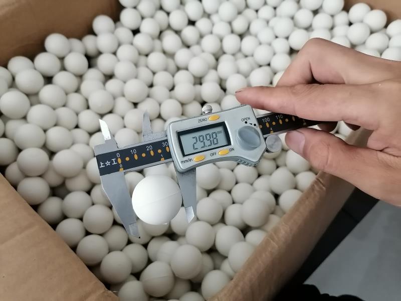 Solid Bouncy Rubber Ball for Sieving Machine 